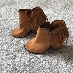 NWT DV Josie Tan Fringe Bootie-never worn!